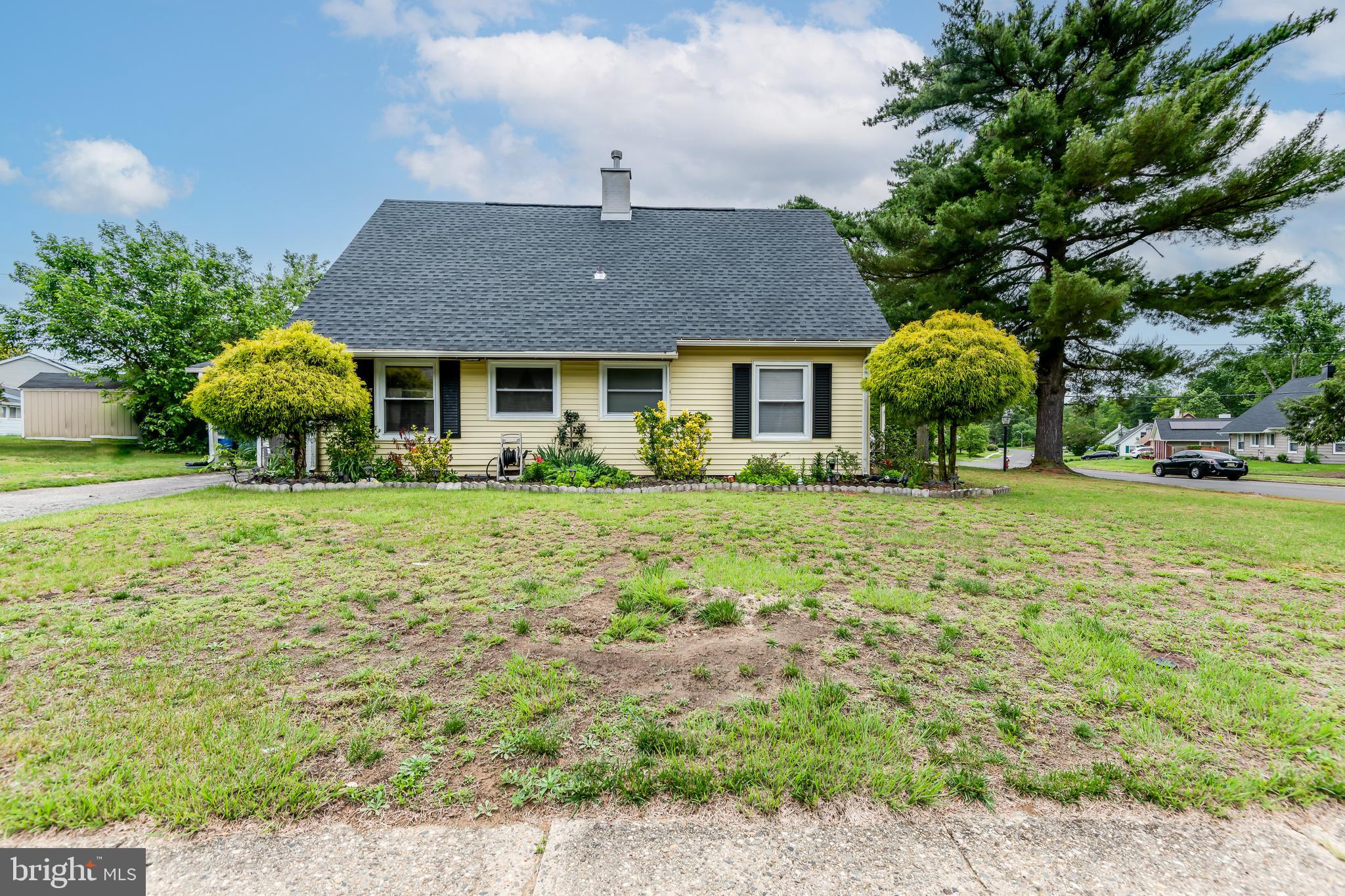 70 BUCKINGHAM DRIVE