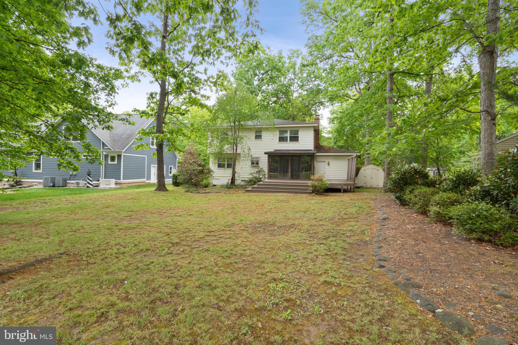 LAKE OF THE WOODS - Residential