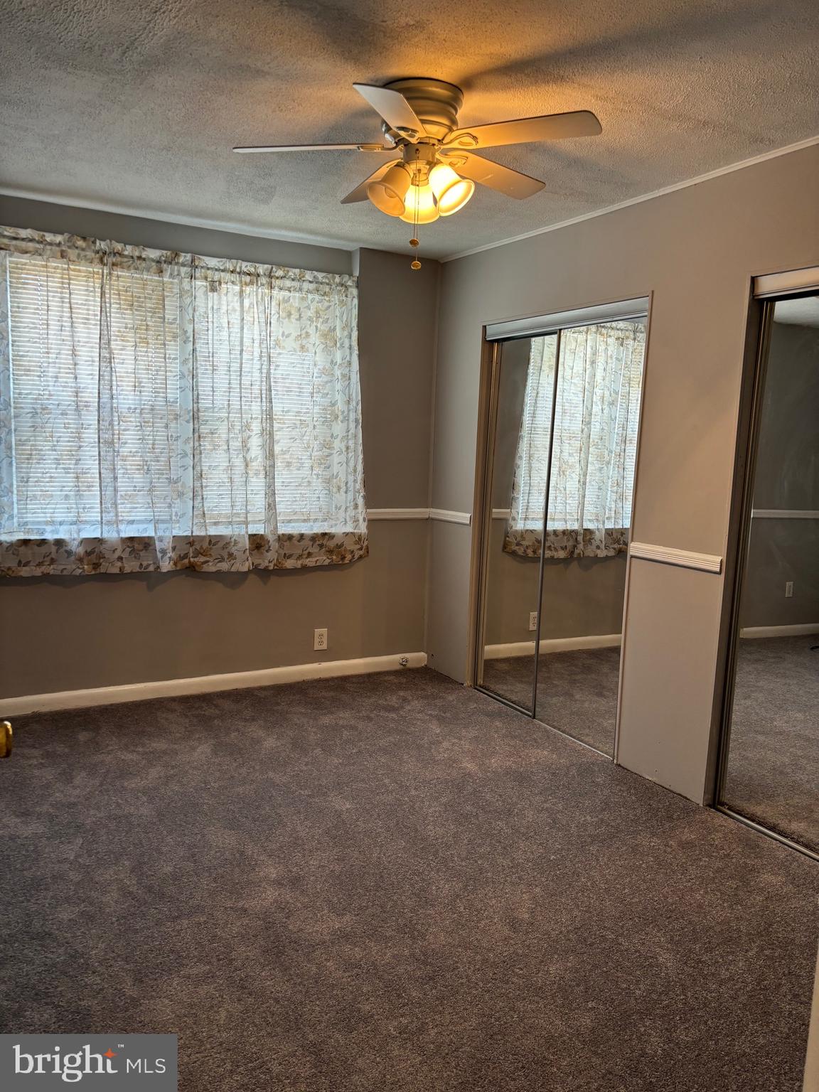 HOLMESBURG - Residential