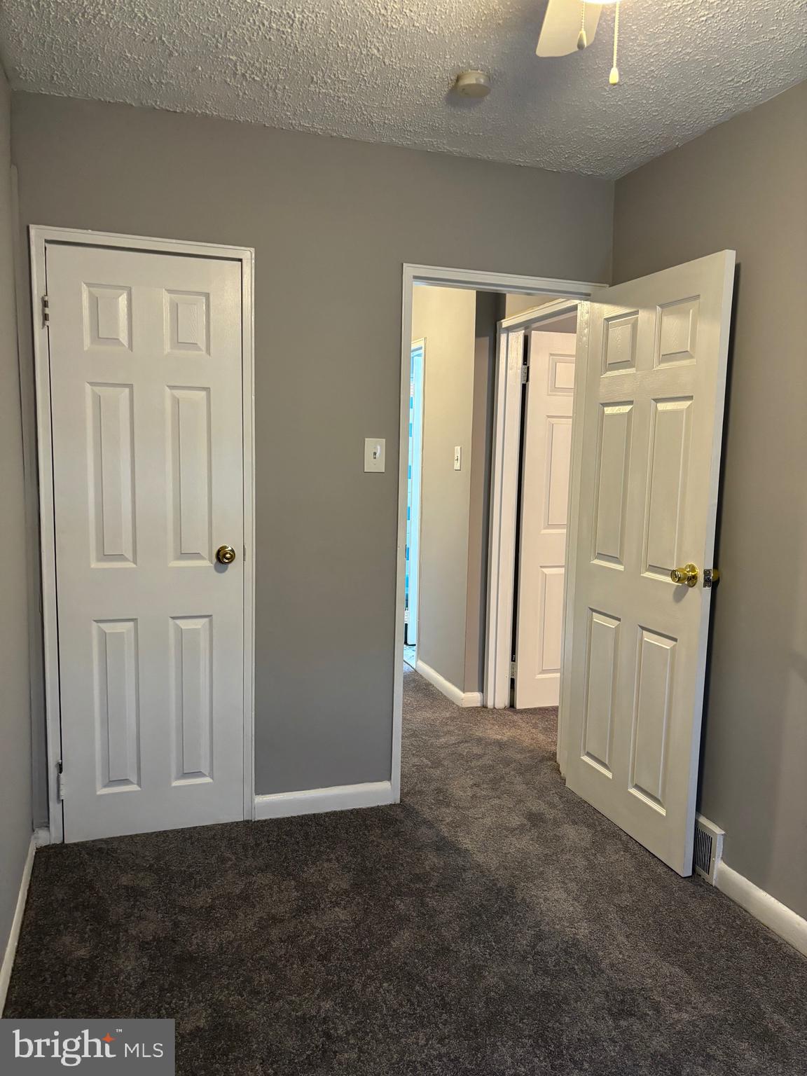 HOLMESBURG - Residential