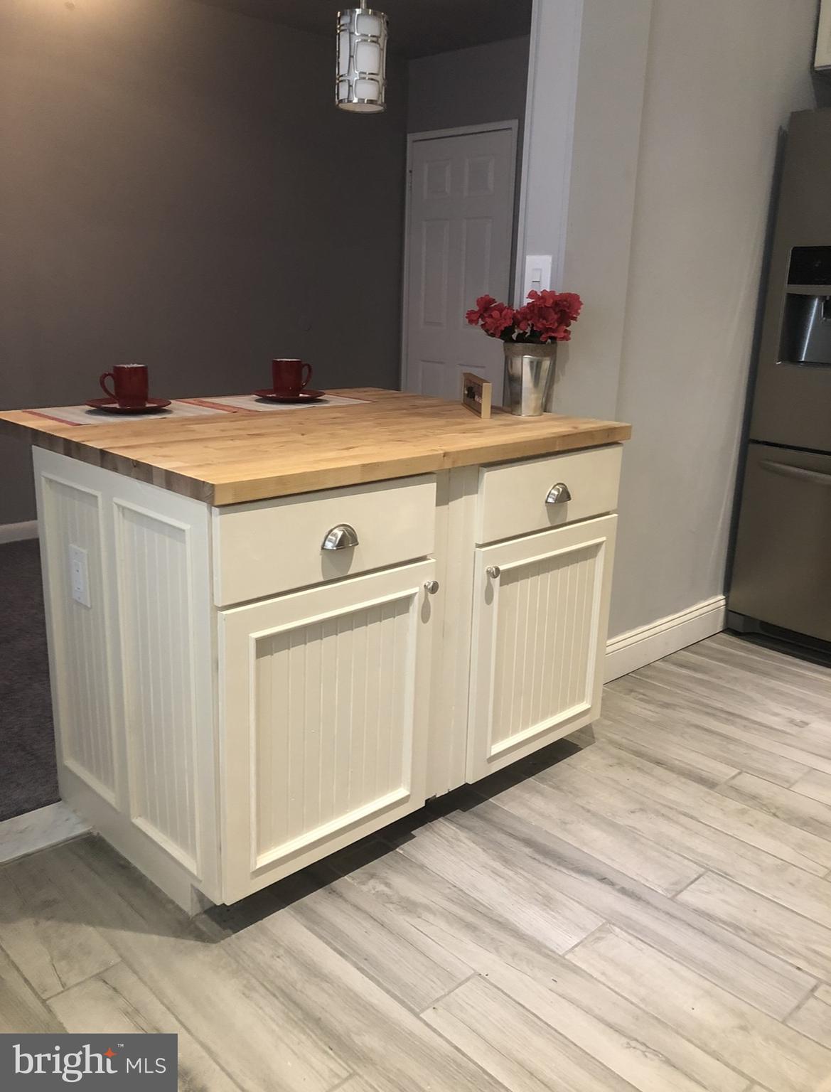 HOLMESBURG - Residential