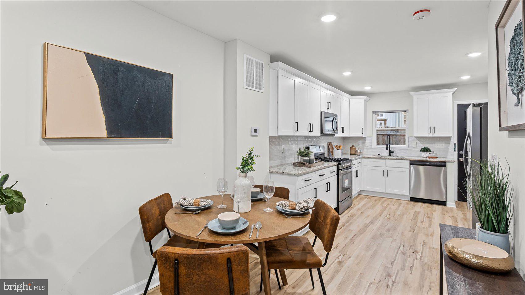 WASHINGTON VILLAGE - Residential