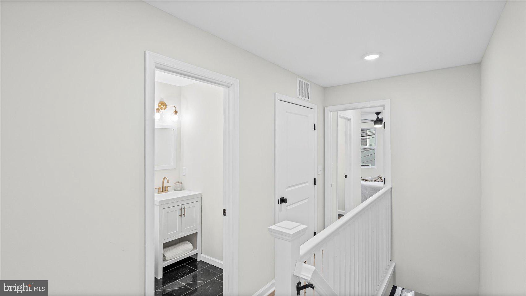 WASHINGTON VILLAGE - Residential