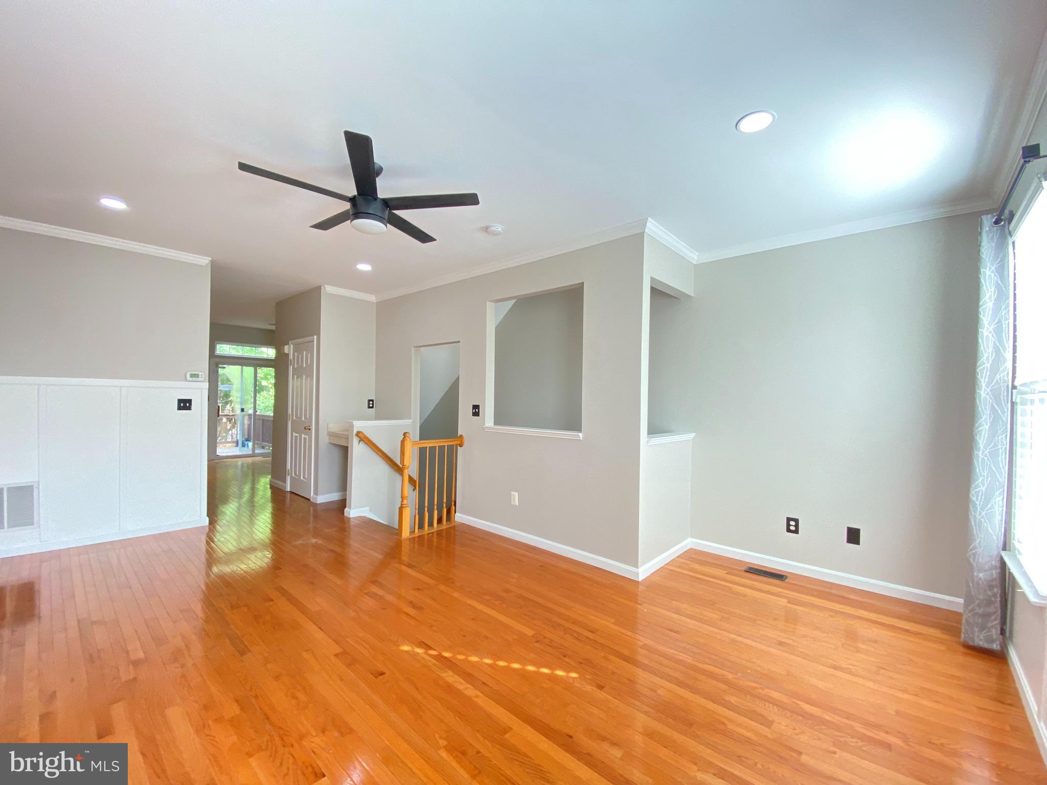 MOUNT VERNON TOWNES - Residential Lease