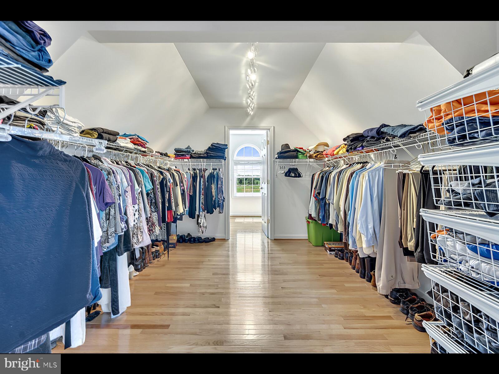 CEDAR KNOLL ESTATES - Residential