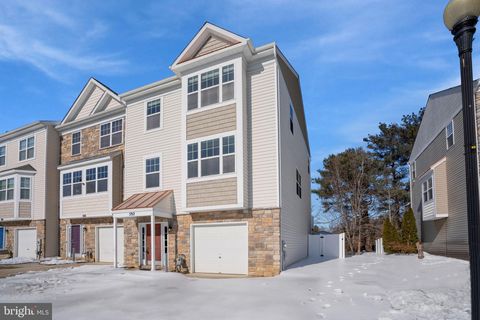 592 BURR OAK COURT PRINCE FREDERICK MD 20678