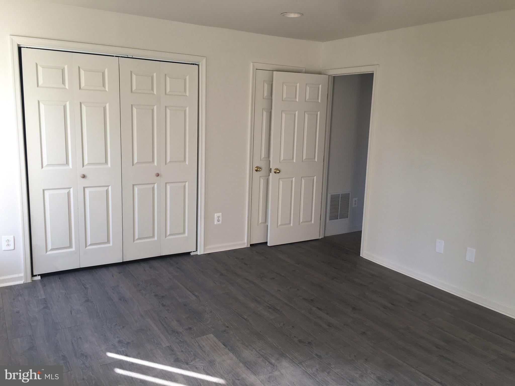 HUPPS RIDGE - Residential Lease