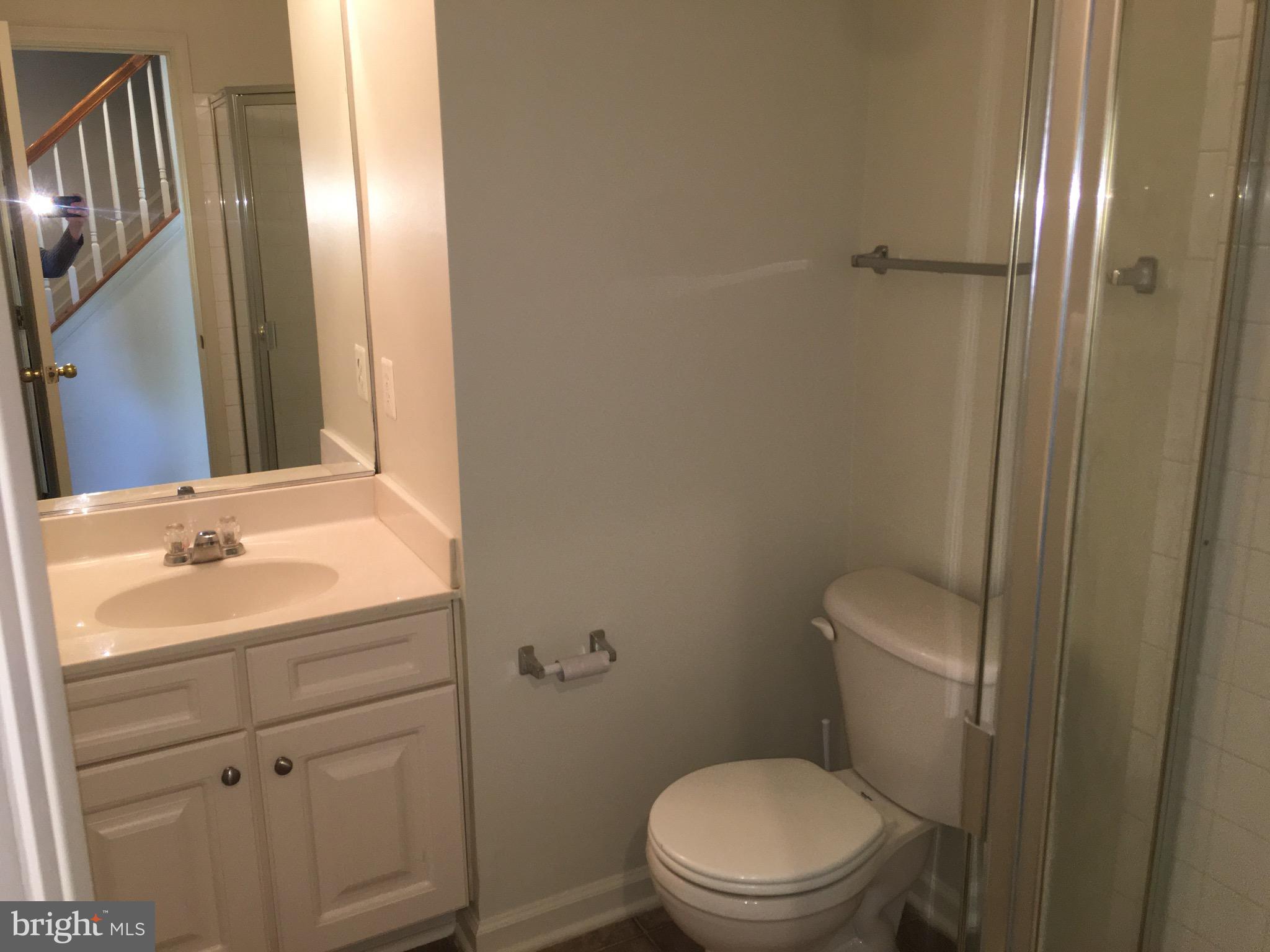 HUPPS RIDGE - Residential Lease