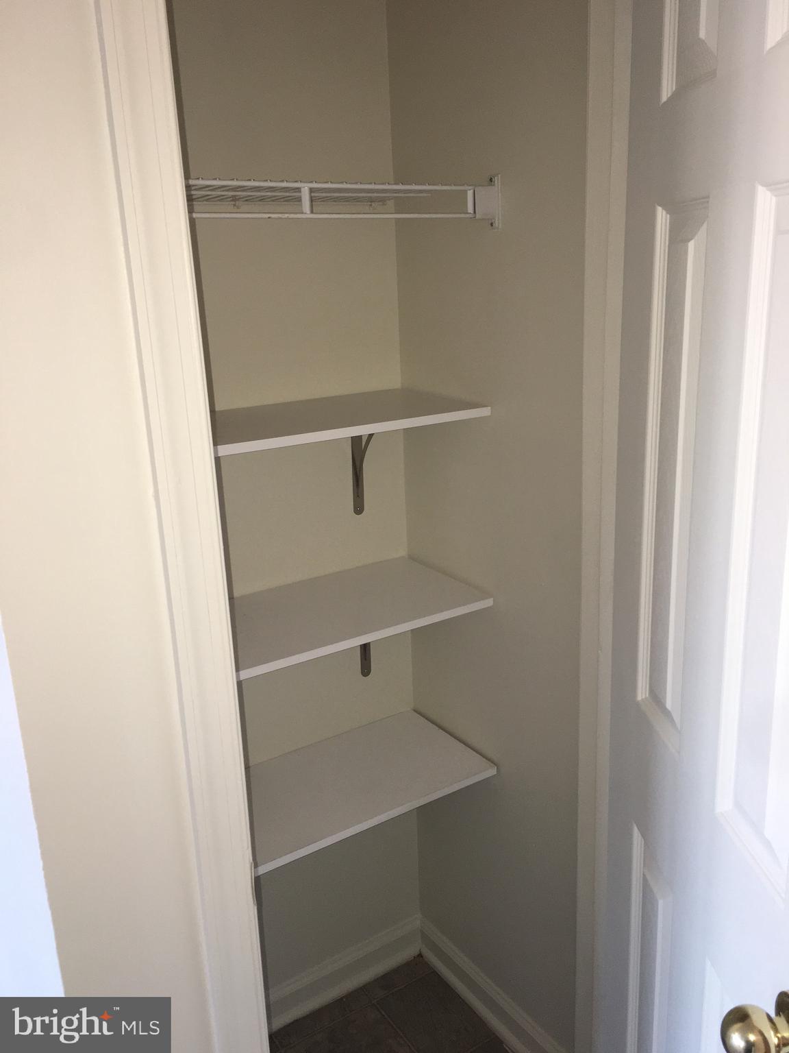 HUPPS RIDGE - Residential Lease