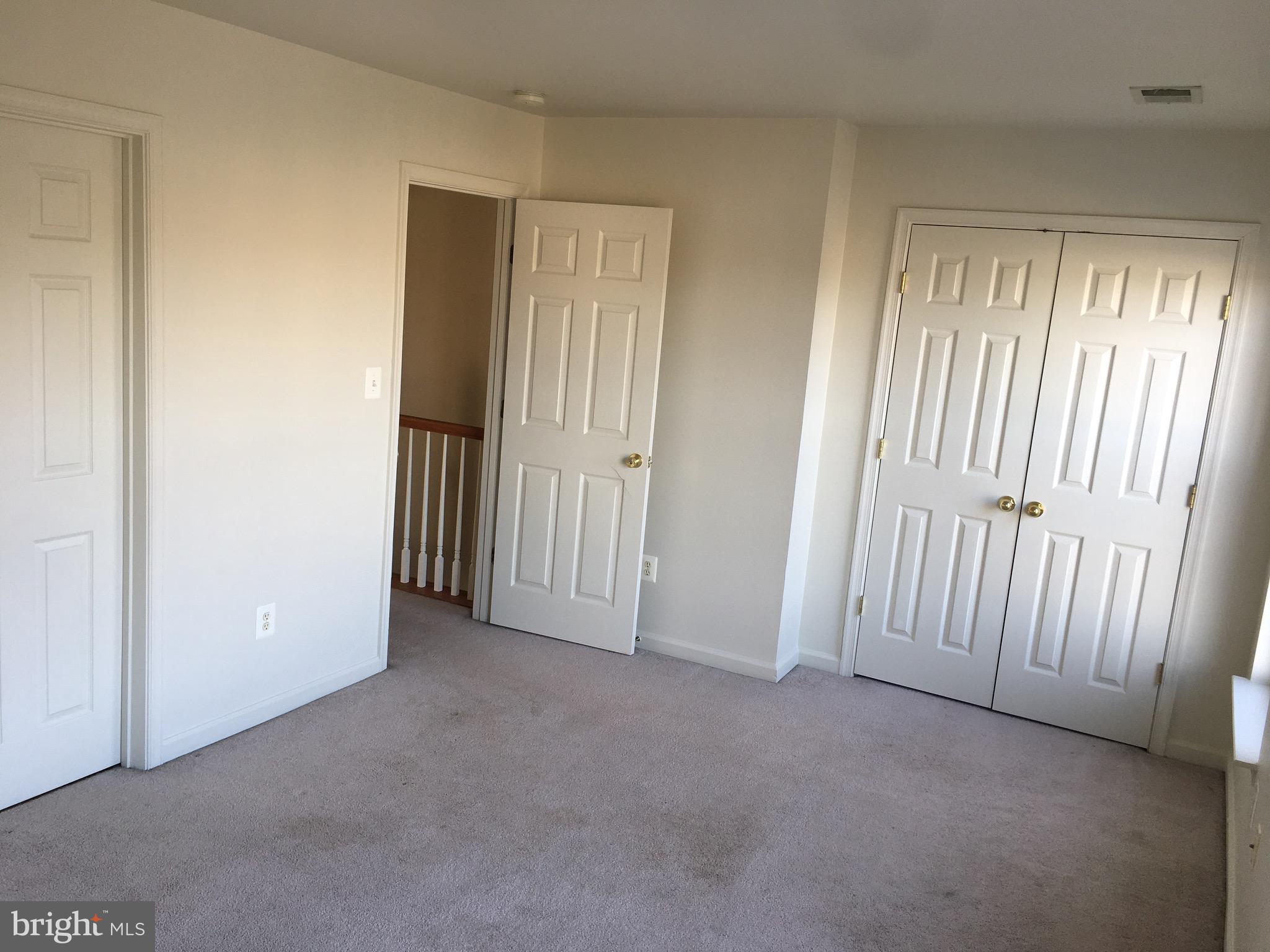 HUPPS RIDGE - Residential Lease