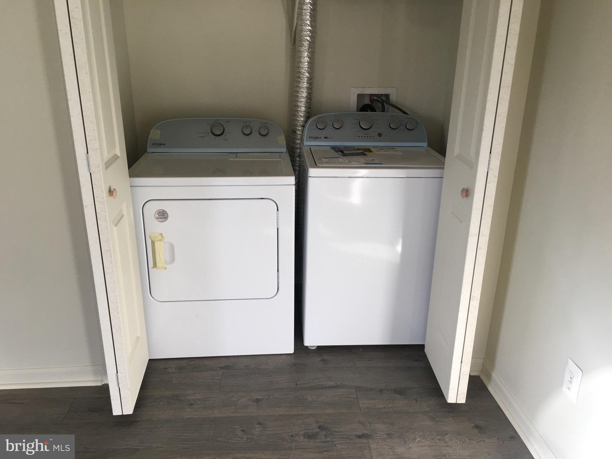 HUPPS RIDGE - Residential Lease