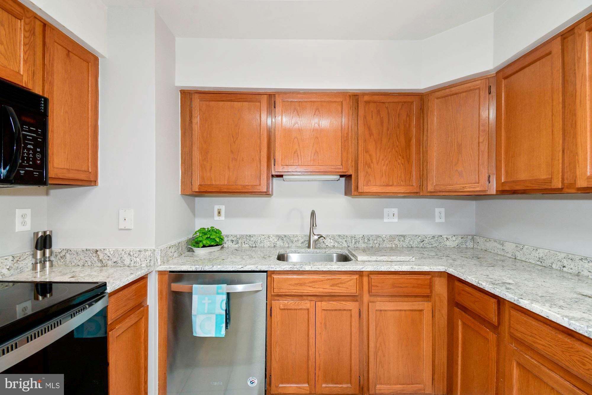 NOB HILL - Residential