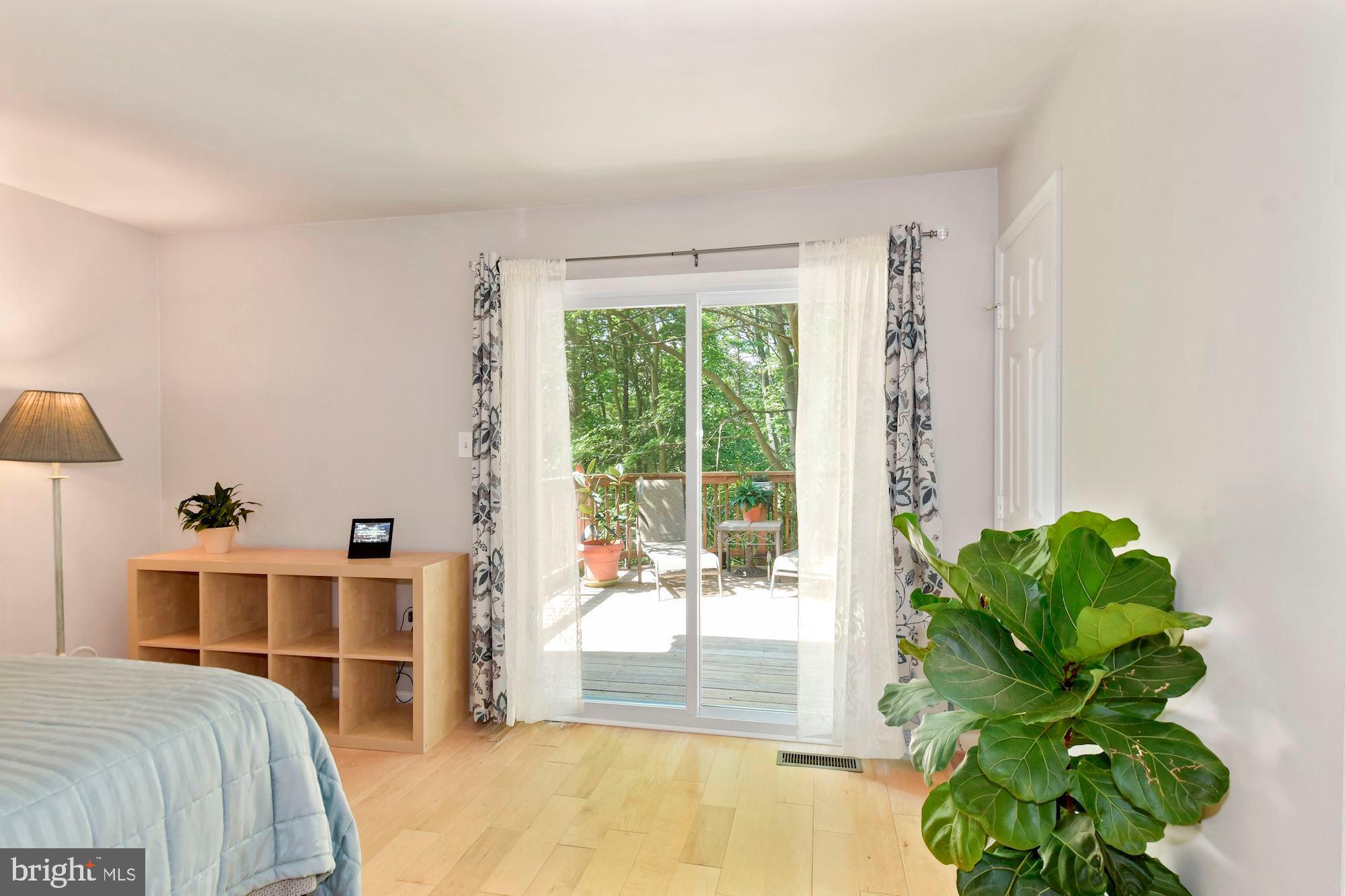 NOB HILL - Residential