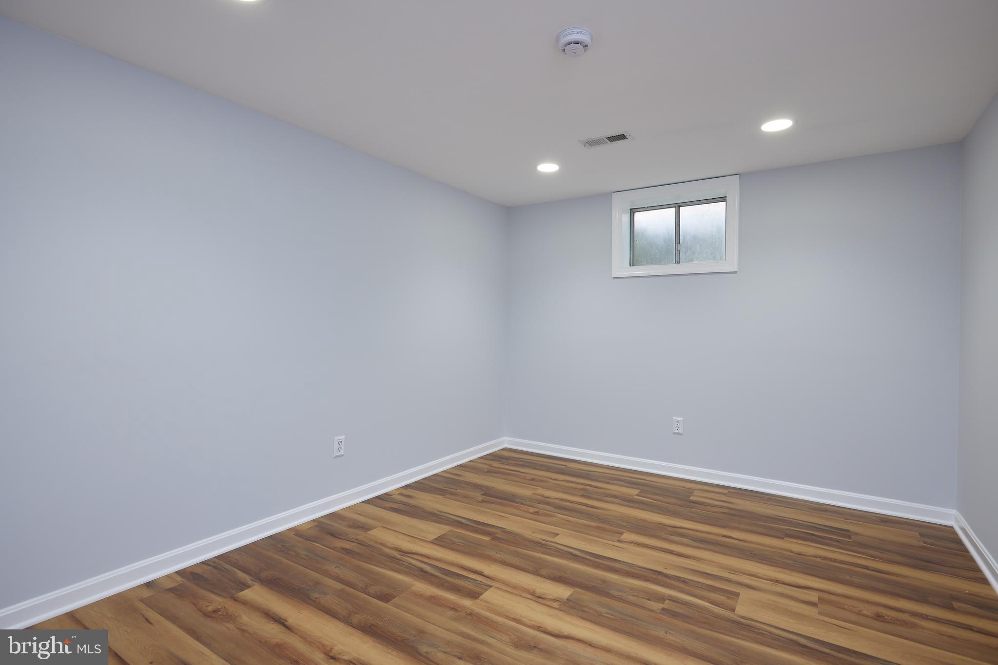 MEADOWGATE - Residential