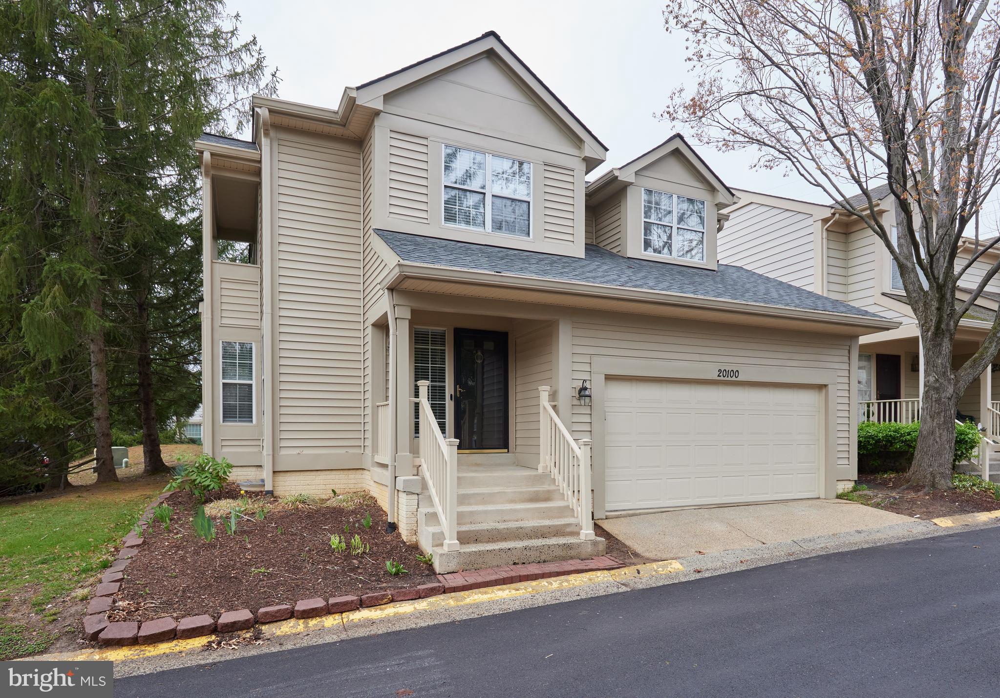 MEADOWGATE - Residential