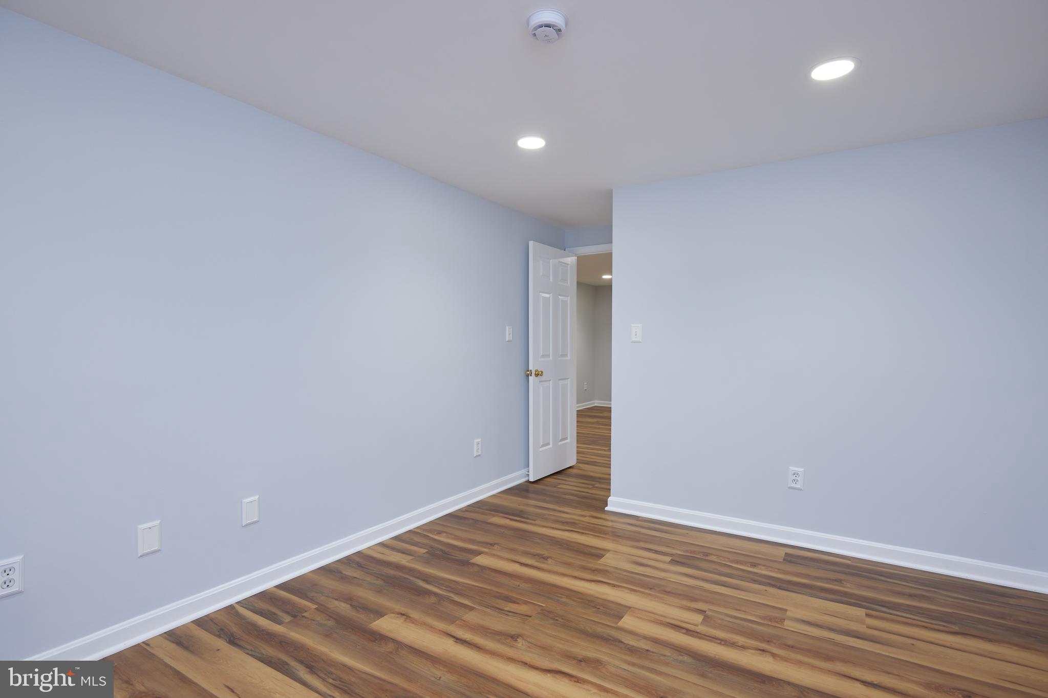 MEADOWGATE - Residential