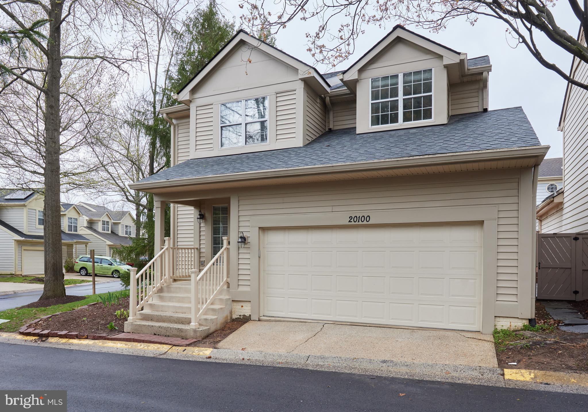 MEADOWGATE - Residential