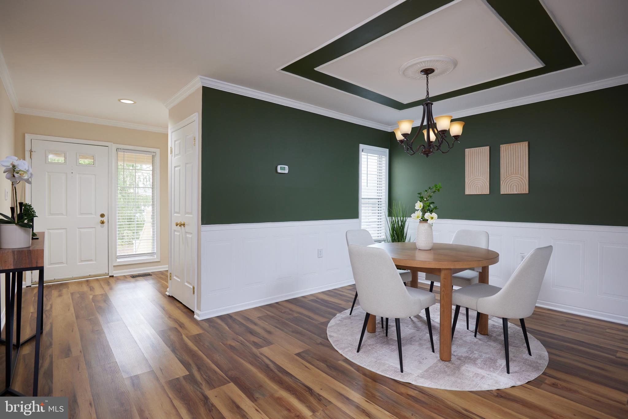 MEADOWGATE - Residential