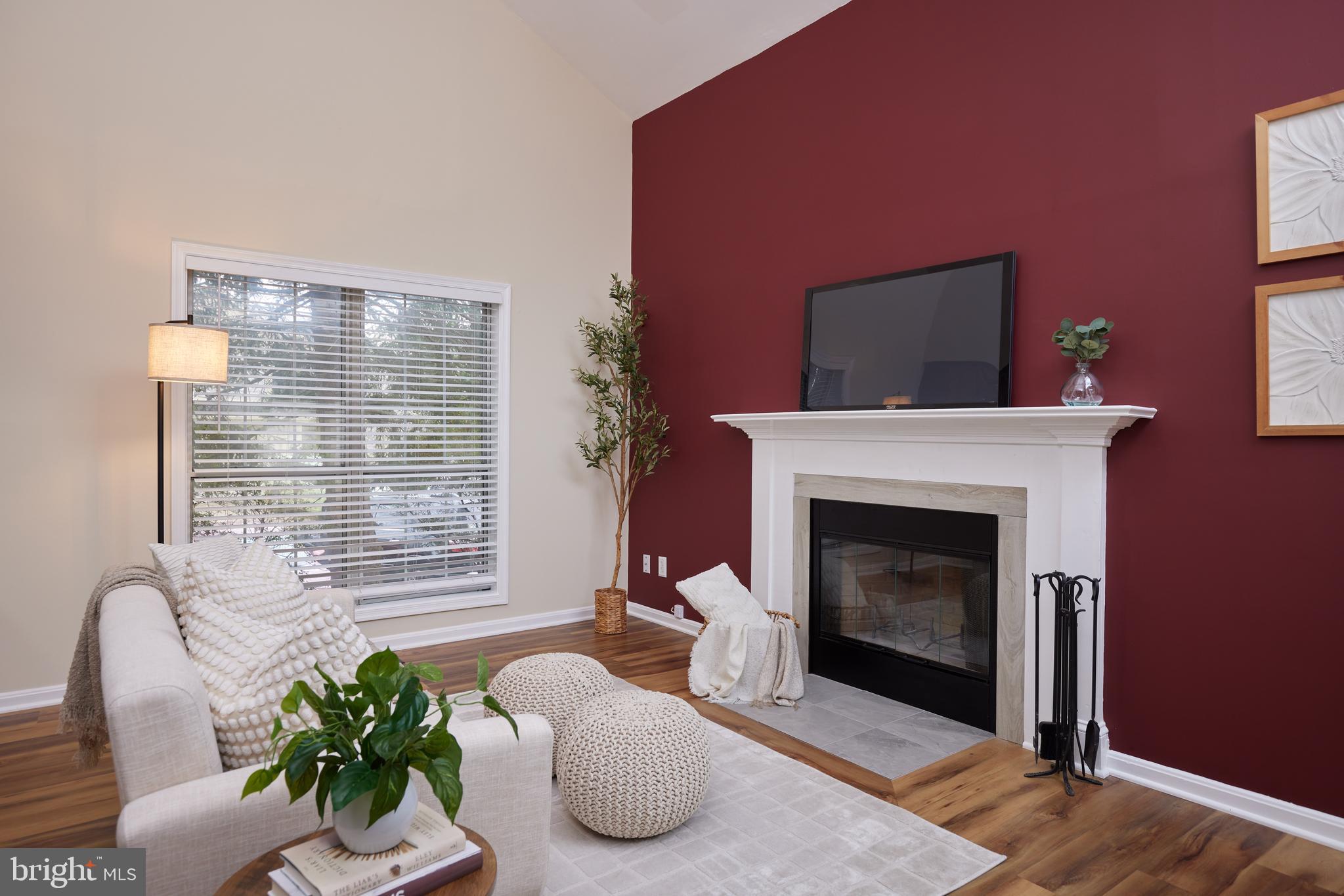 MEADOWGATE - Residential