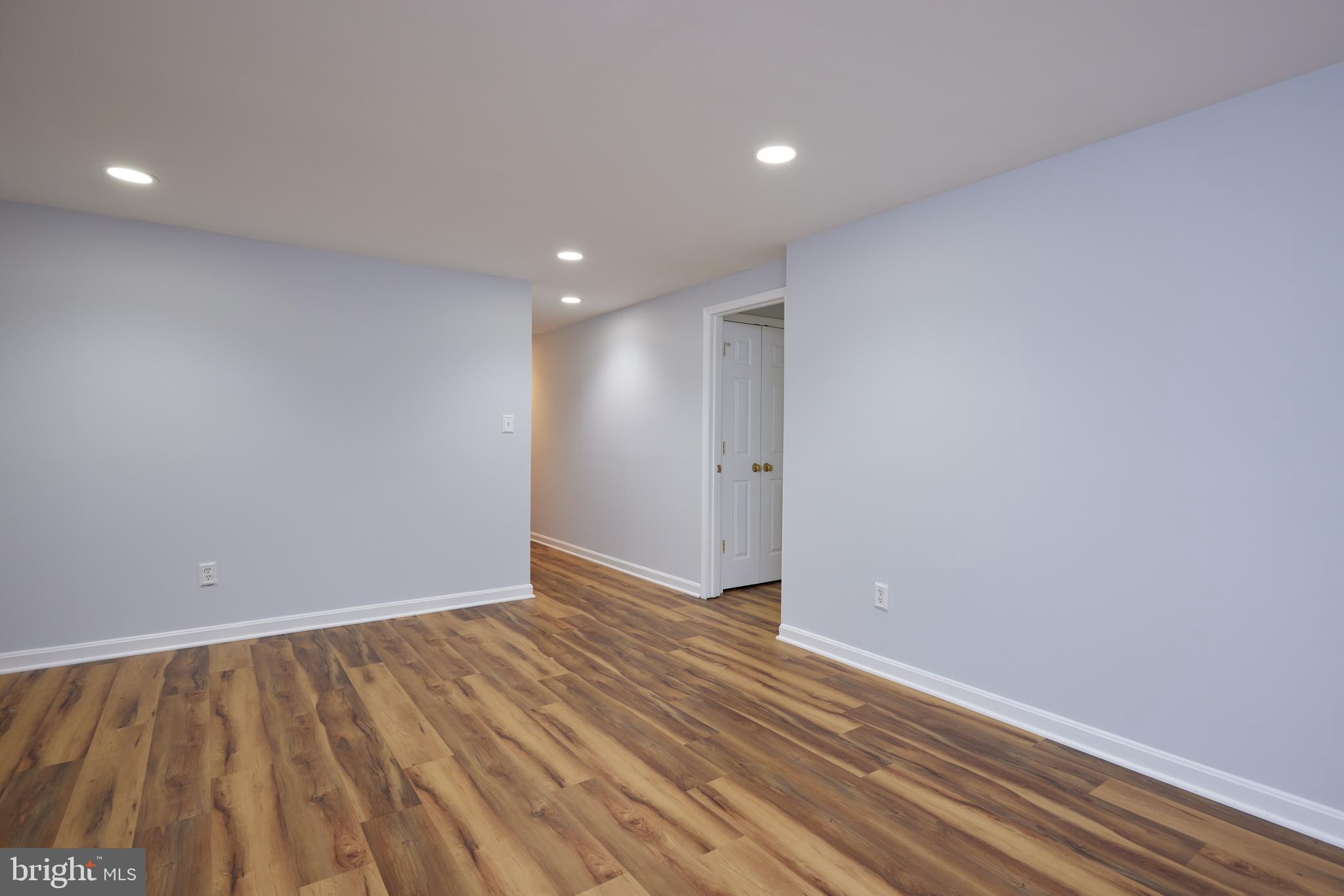 MEADOWGATE - Residential