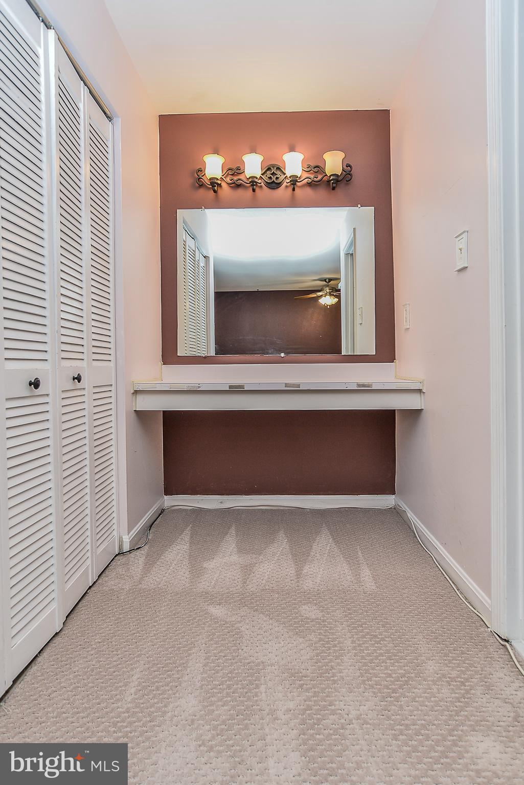 GLEN COVE - Residential