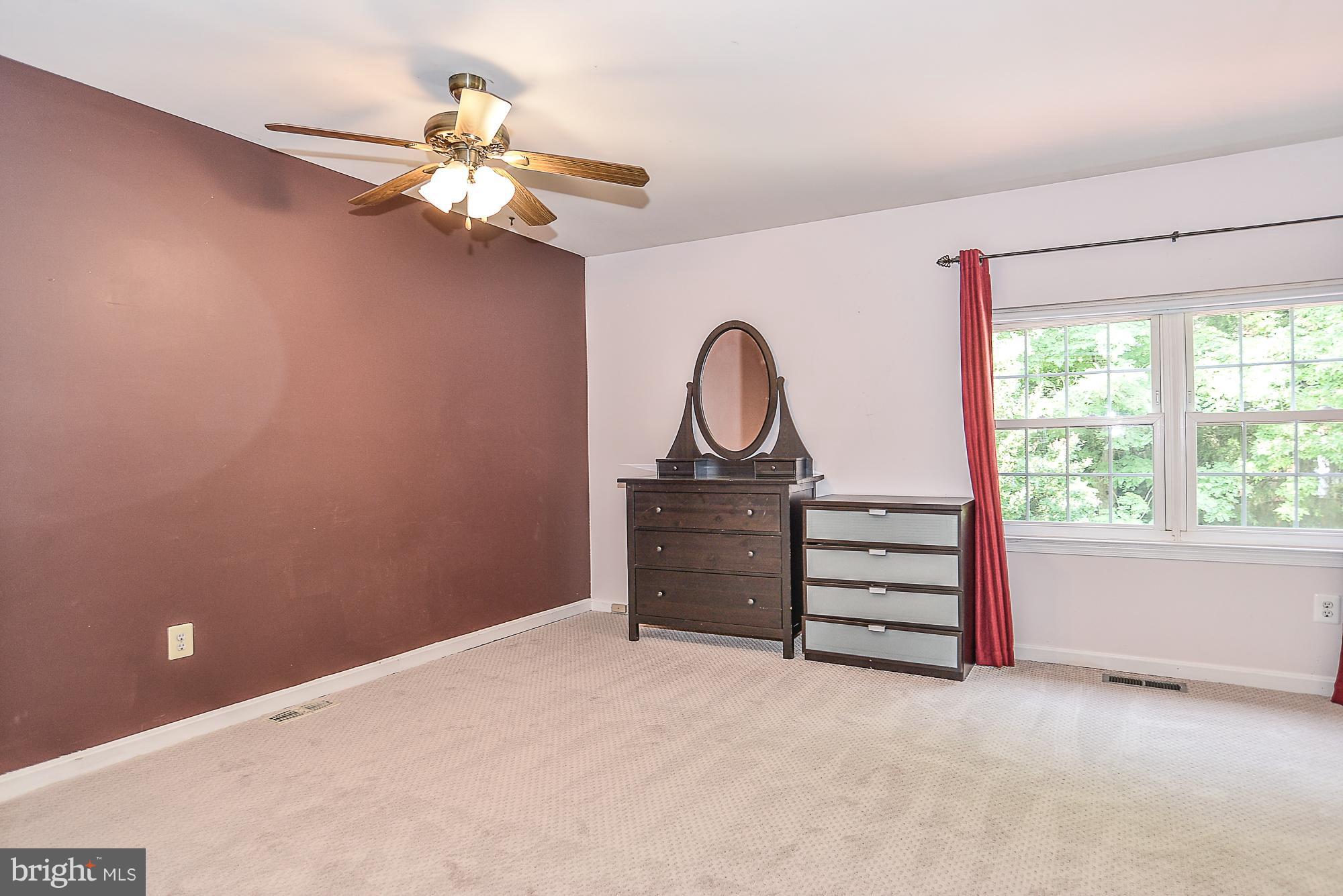 GLEN COVE - Residential