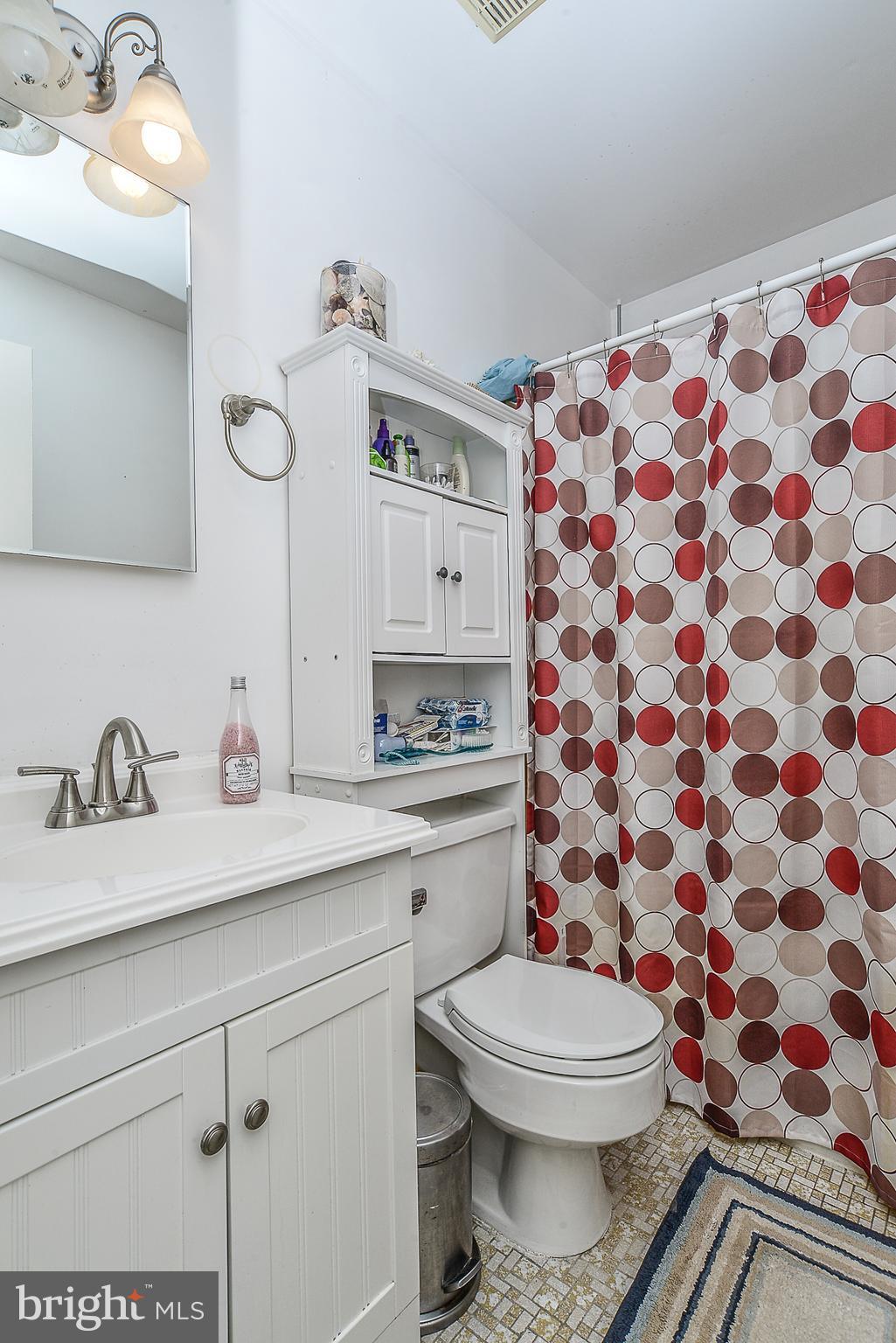 GLEN COVE - Residential