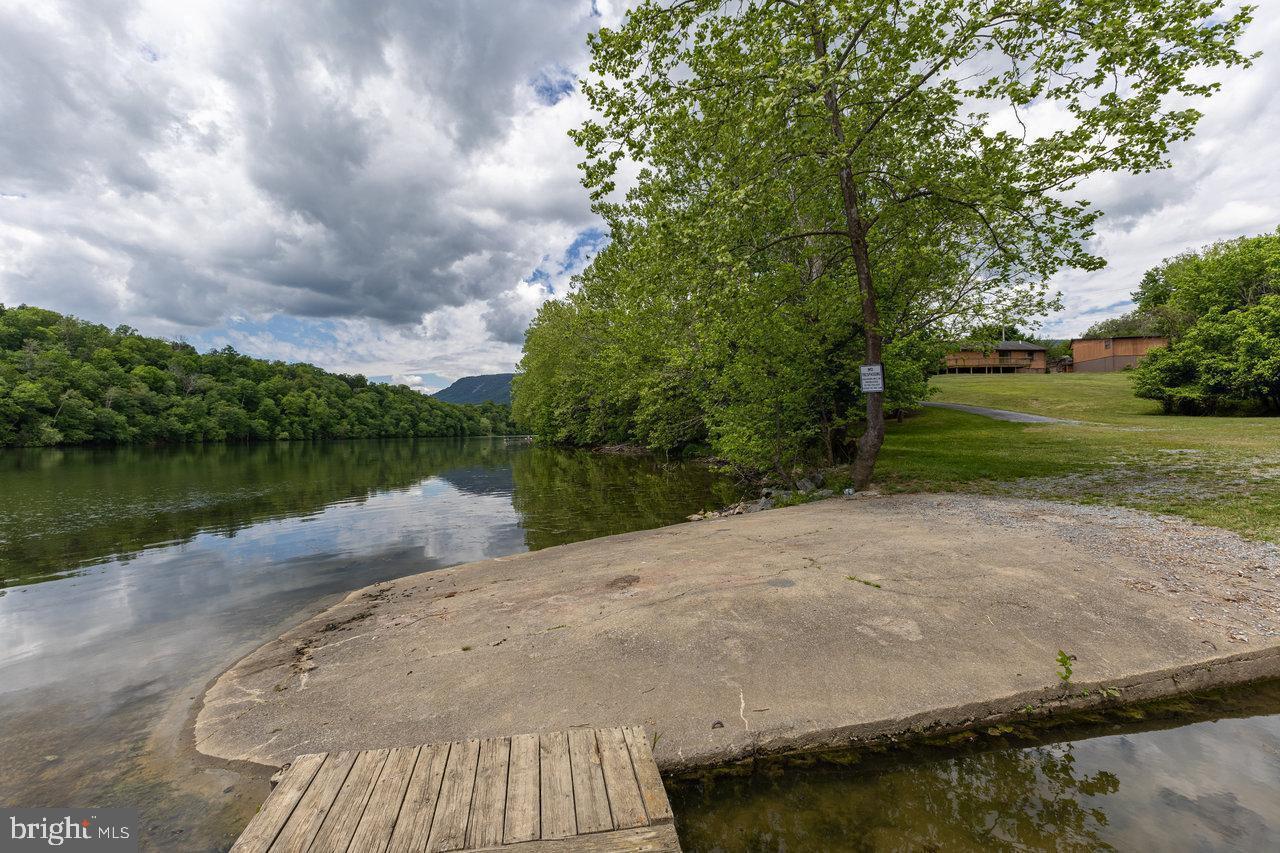 EGYPT BEND ESTATES - Residential