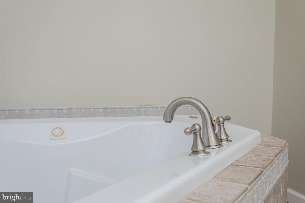 EGYPT BEND ESTATES - Residential