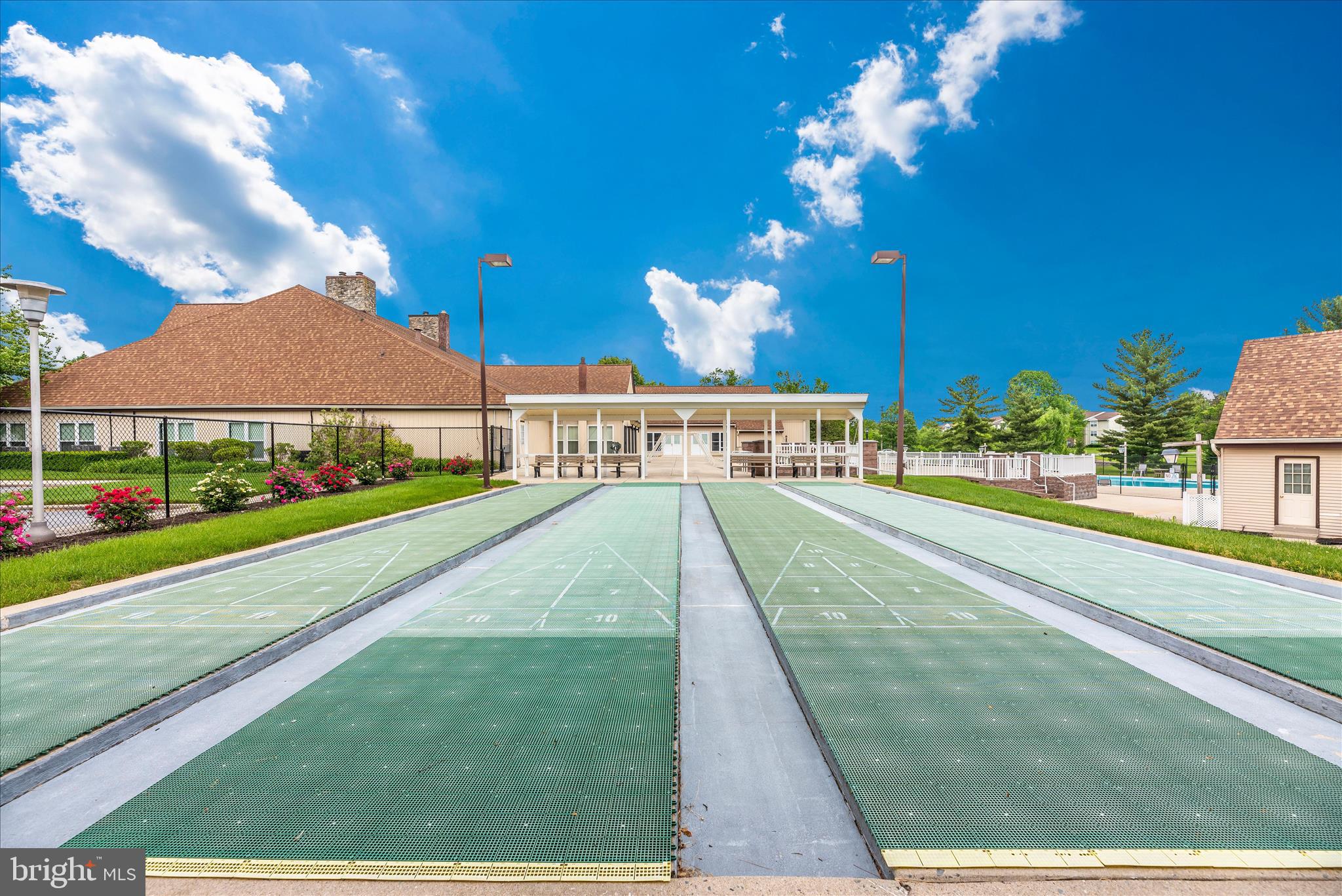 CRESTWOOD VILLAGE - Residential