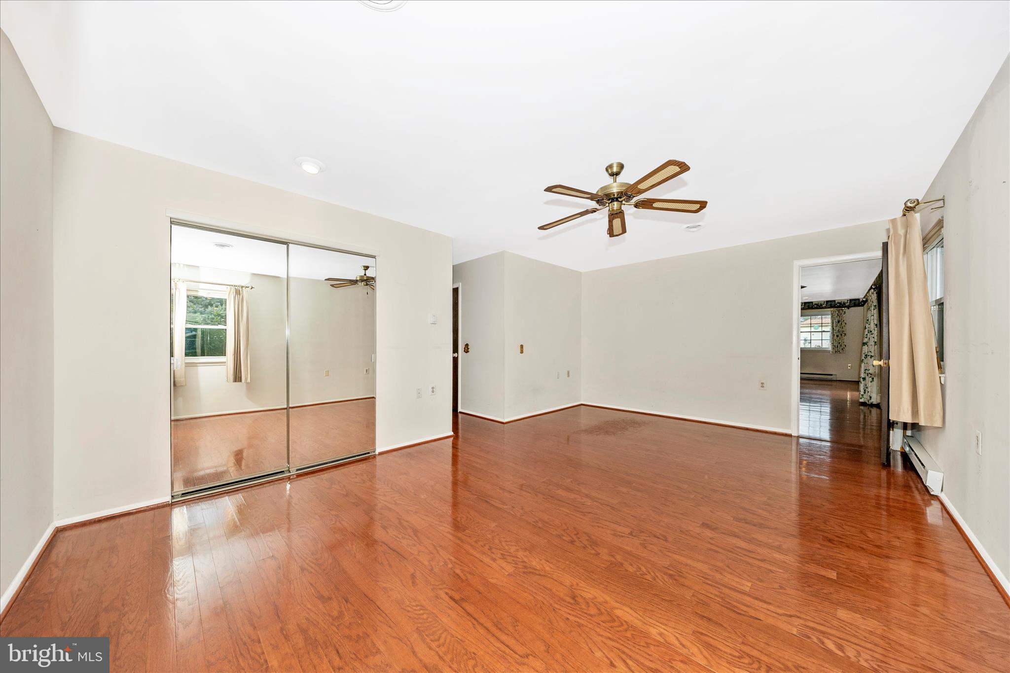 CRESTWOOD VILLAGE - Residential