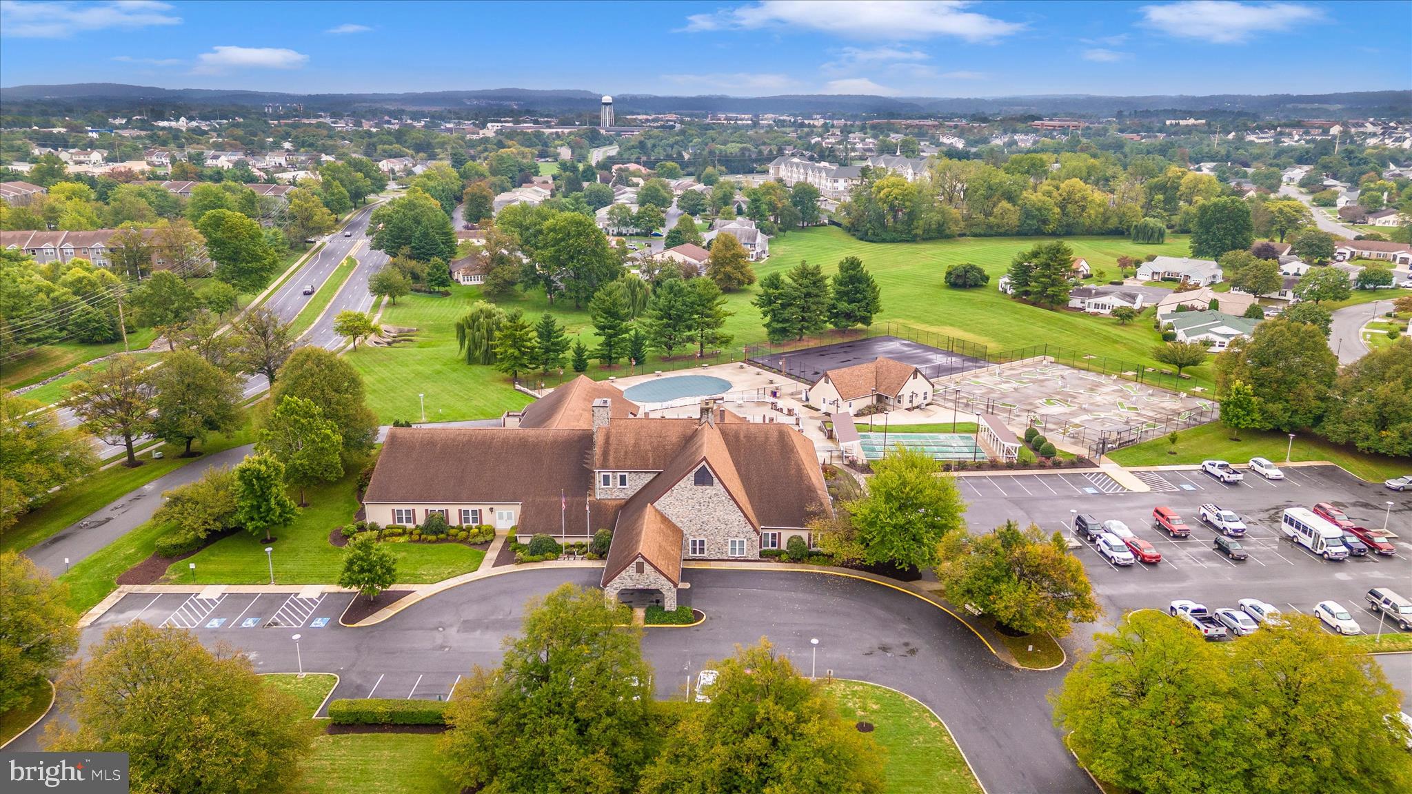 CRESTWOOD VILLAGE - Residential