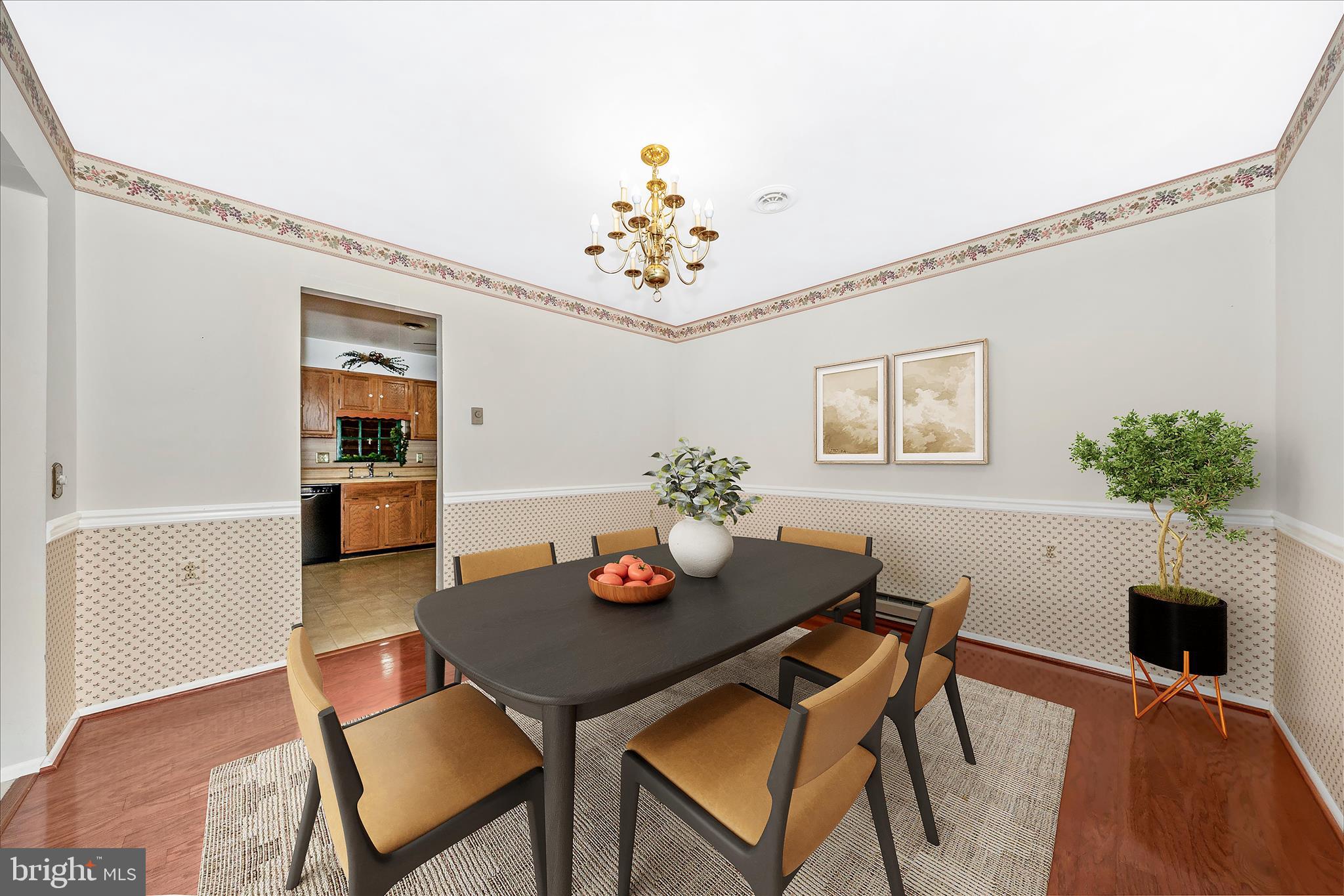 CRESTWOOD VILLAGE - Residential