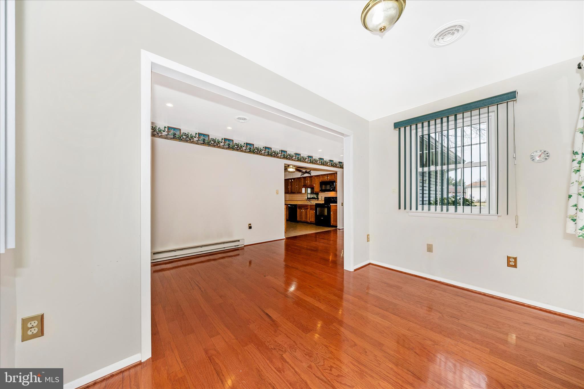 CRESTWOOD VILLAGE - Residential