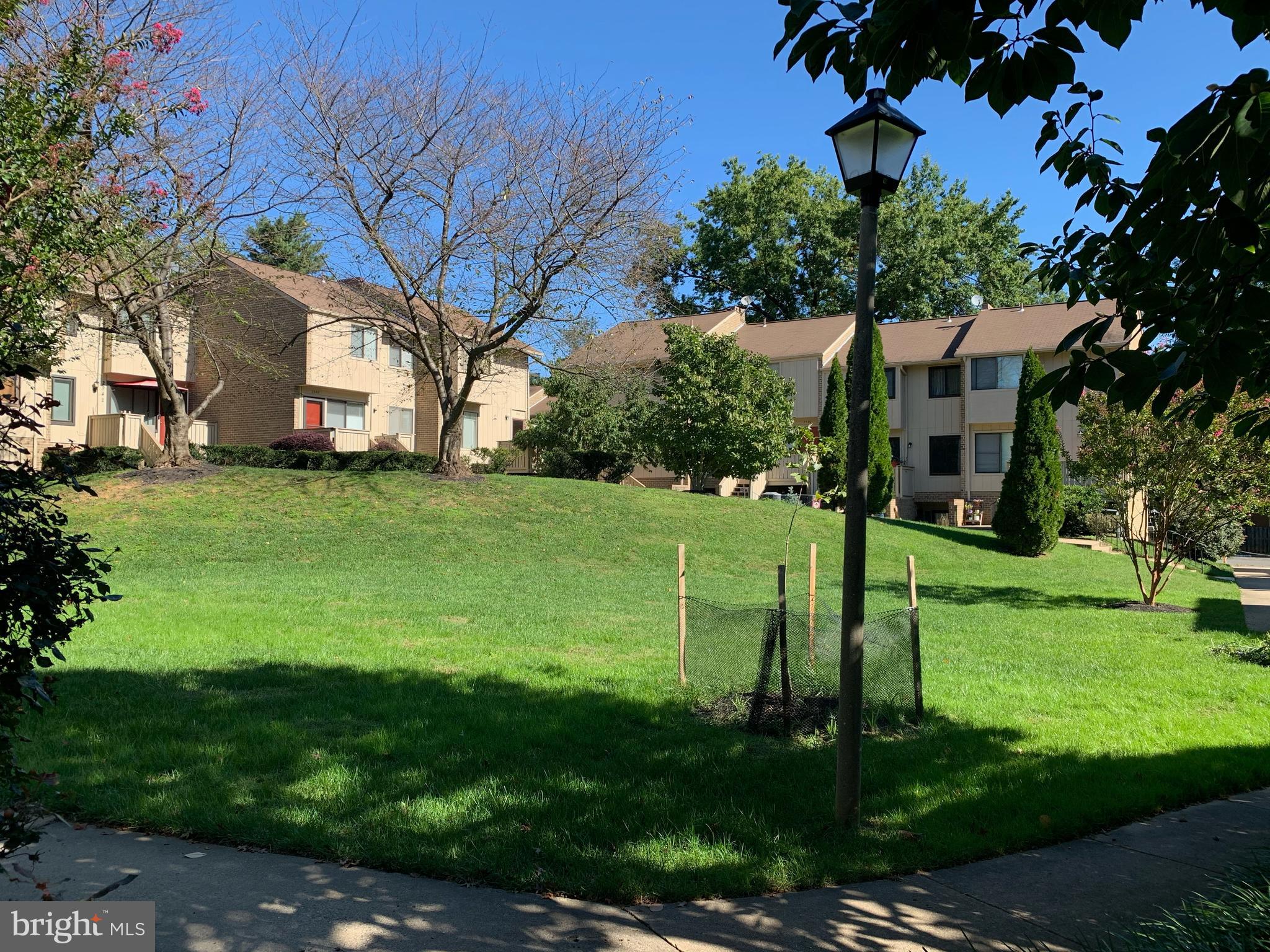 MOSBY WOODS TH CONDOS - Residential Lease