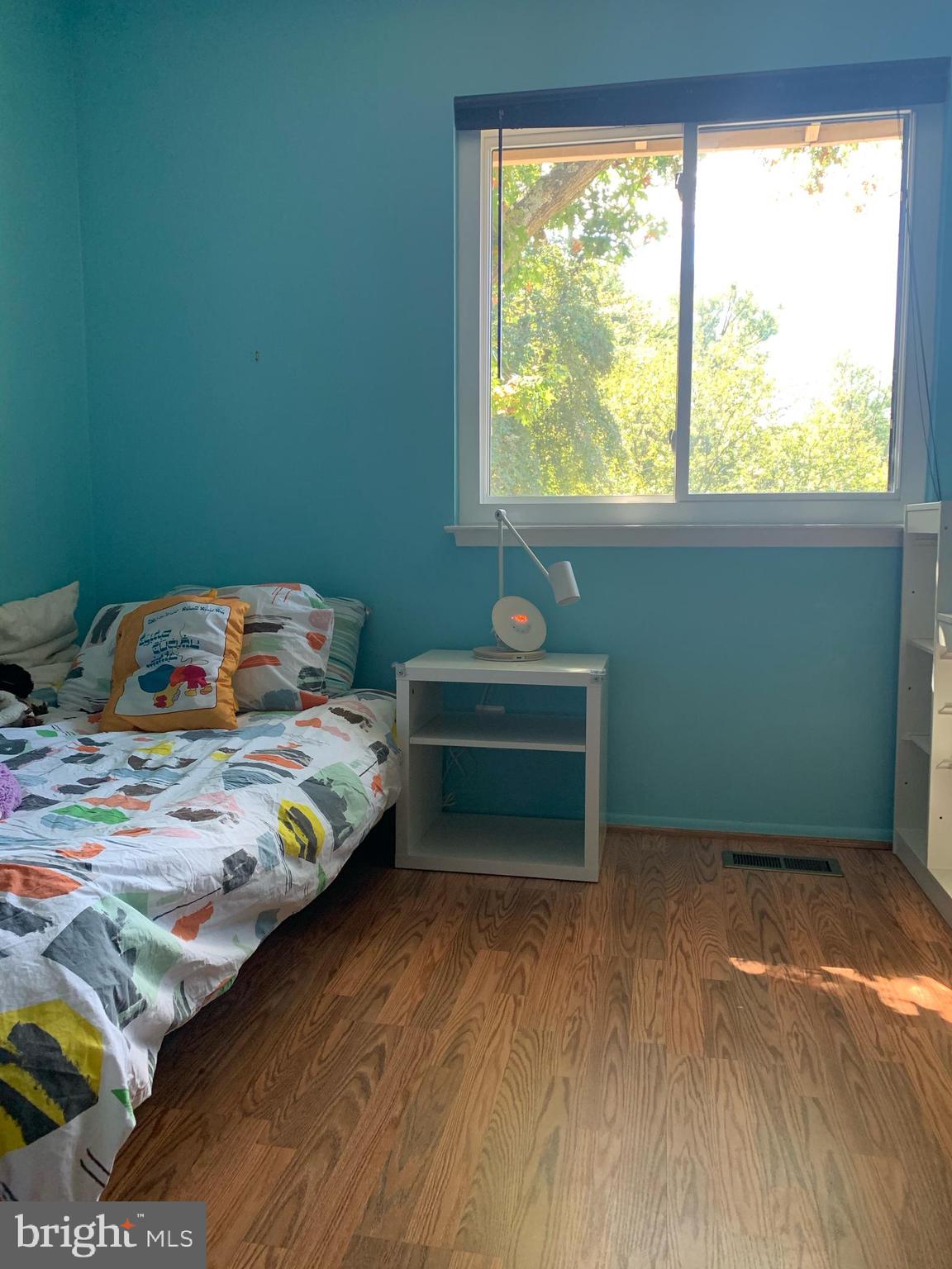 MOSBY WOODS TH CONDOS - Residential Lease