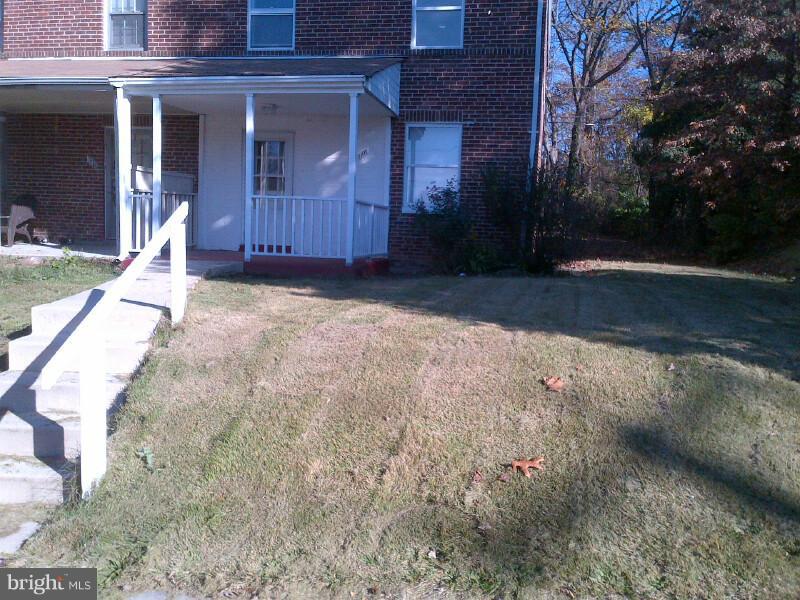 IDLEWOOD - Residential Lease