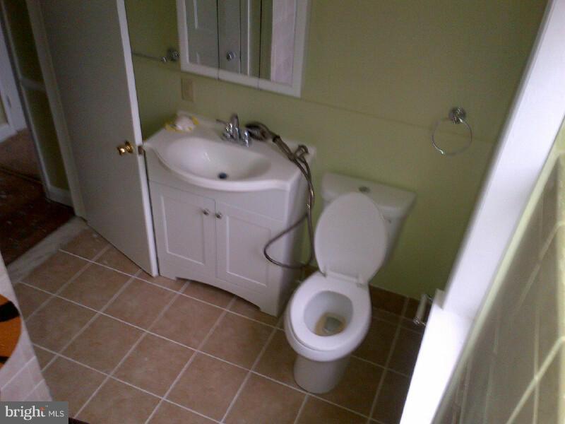 IDLEWOOD - Residential Lease