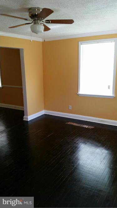 IDLEWOOD - Residential Lease