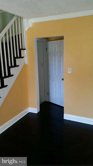 IDLEWOOD - Residential Lease