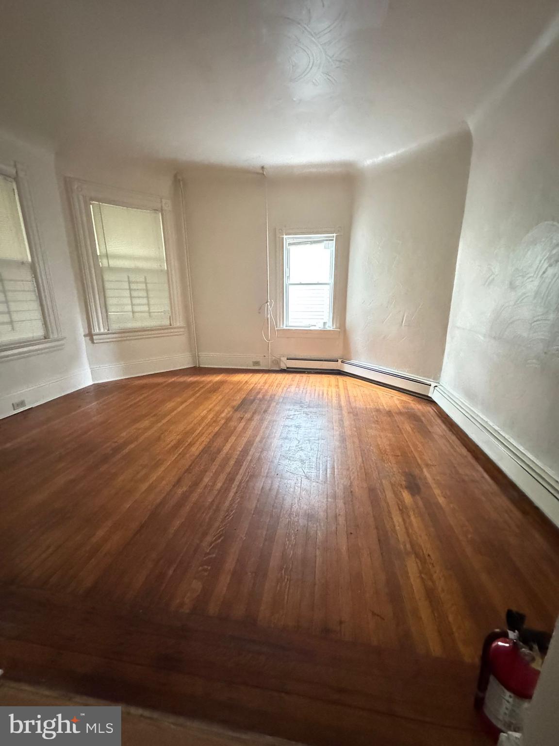 106 S OVERBROOK AVENUE