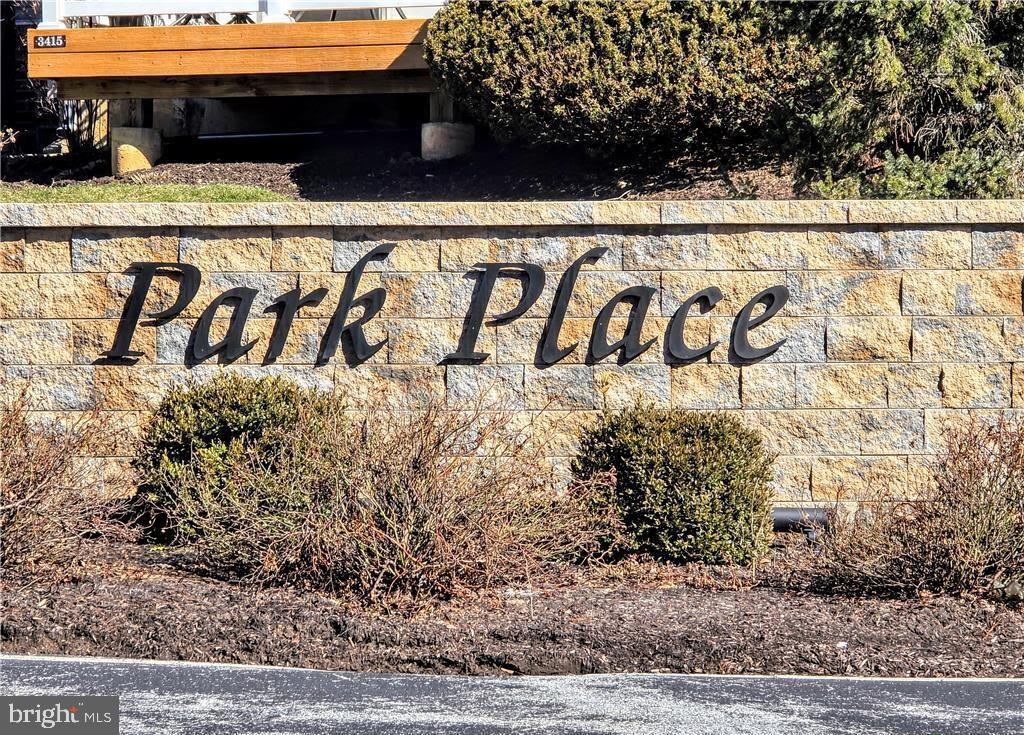 PARK PLACE CONDOS - Residential