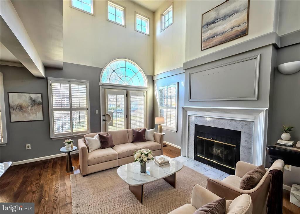 PARK PLACE CONDOS - Residential