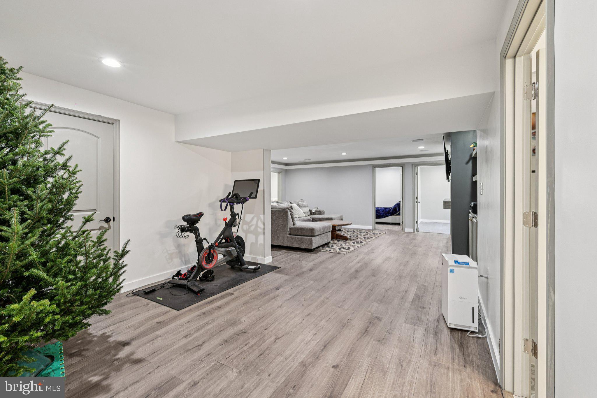 MINERAL SPRINGS - Residential