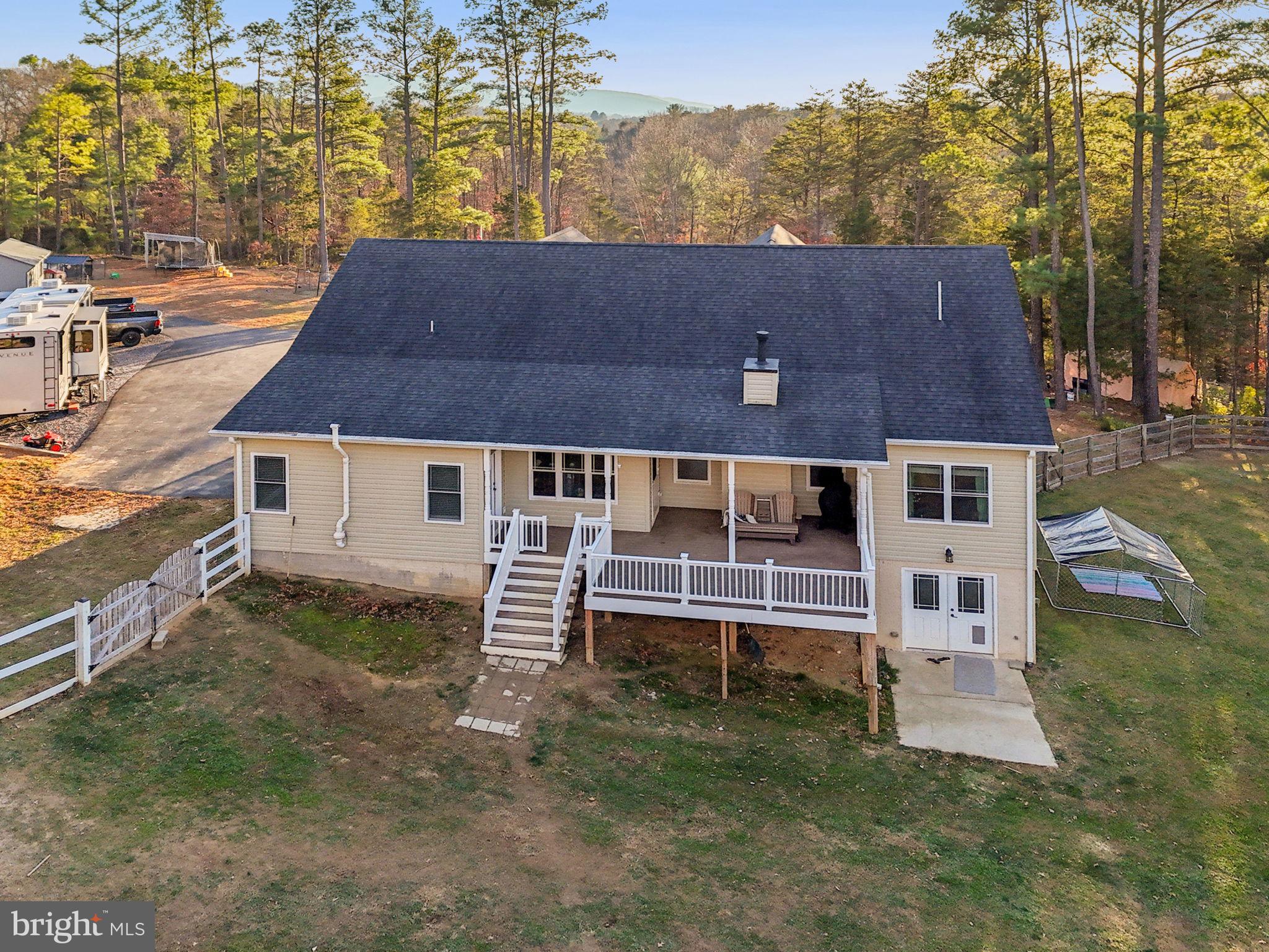 MINERAL SPRINGS - Residential