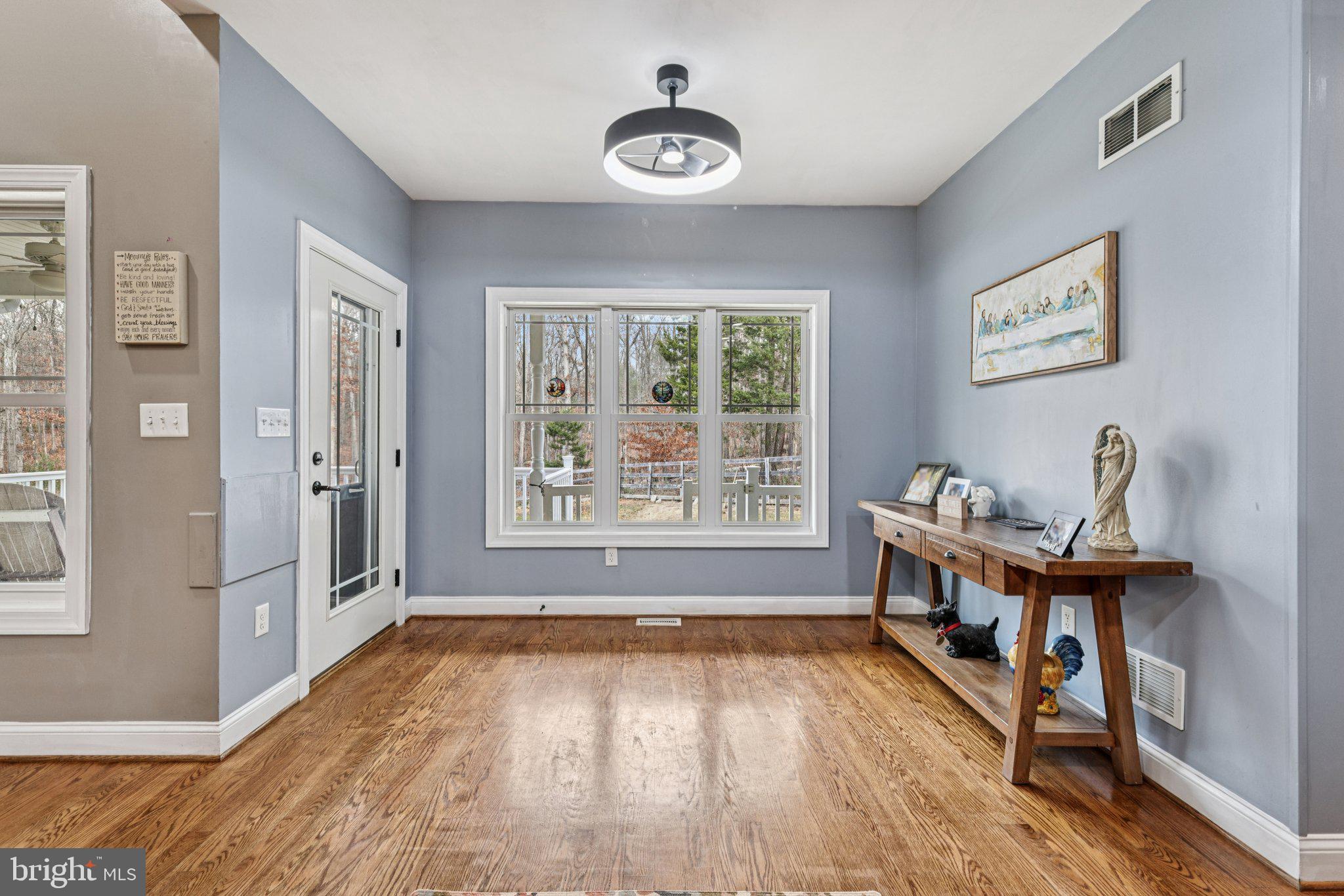 MINERAL SPRINGS - Residential