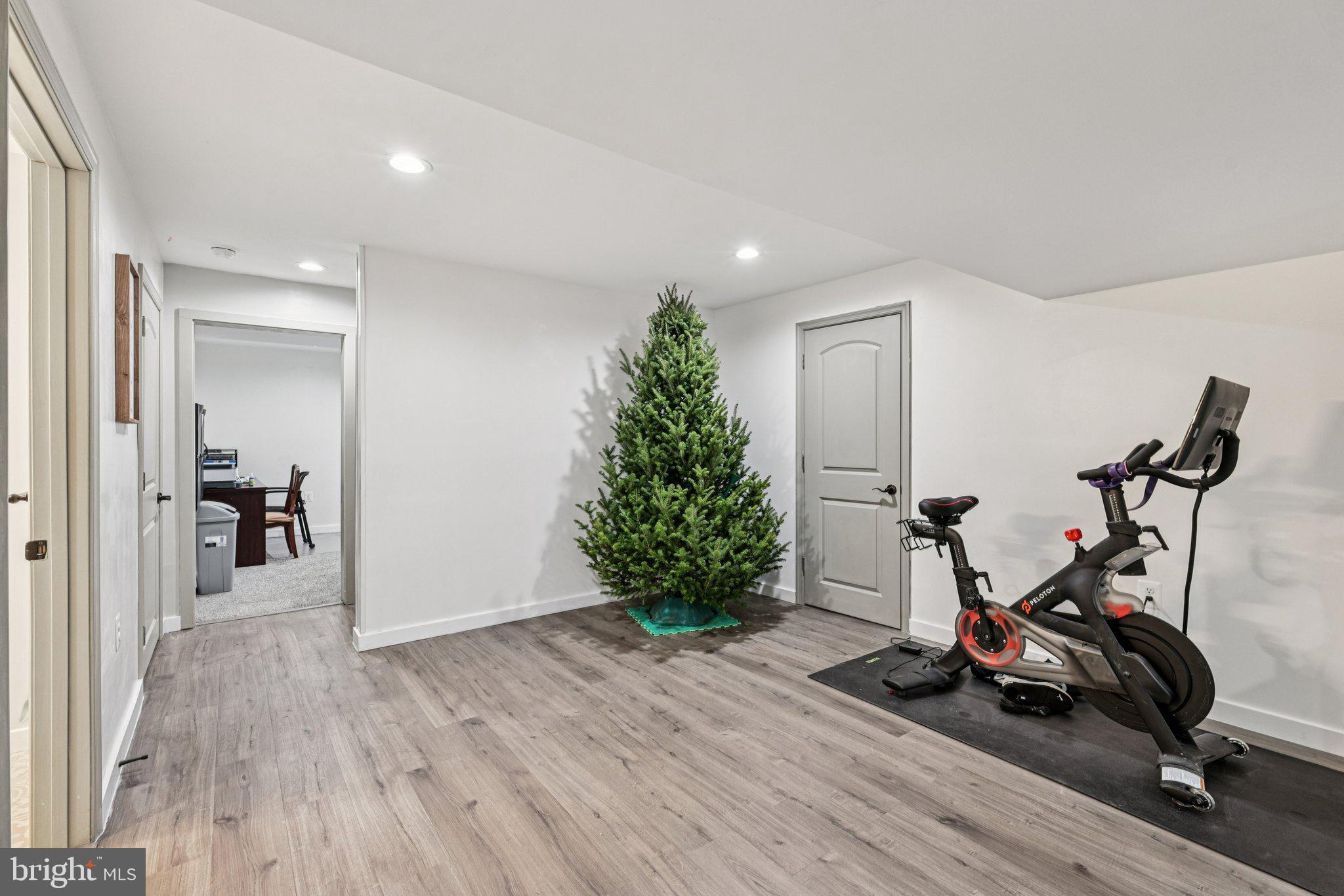 MINERAL SPRINGS - Residential