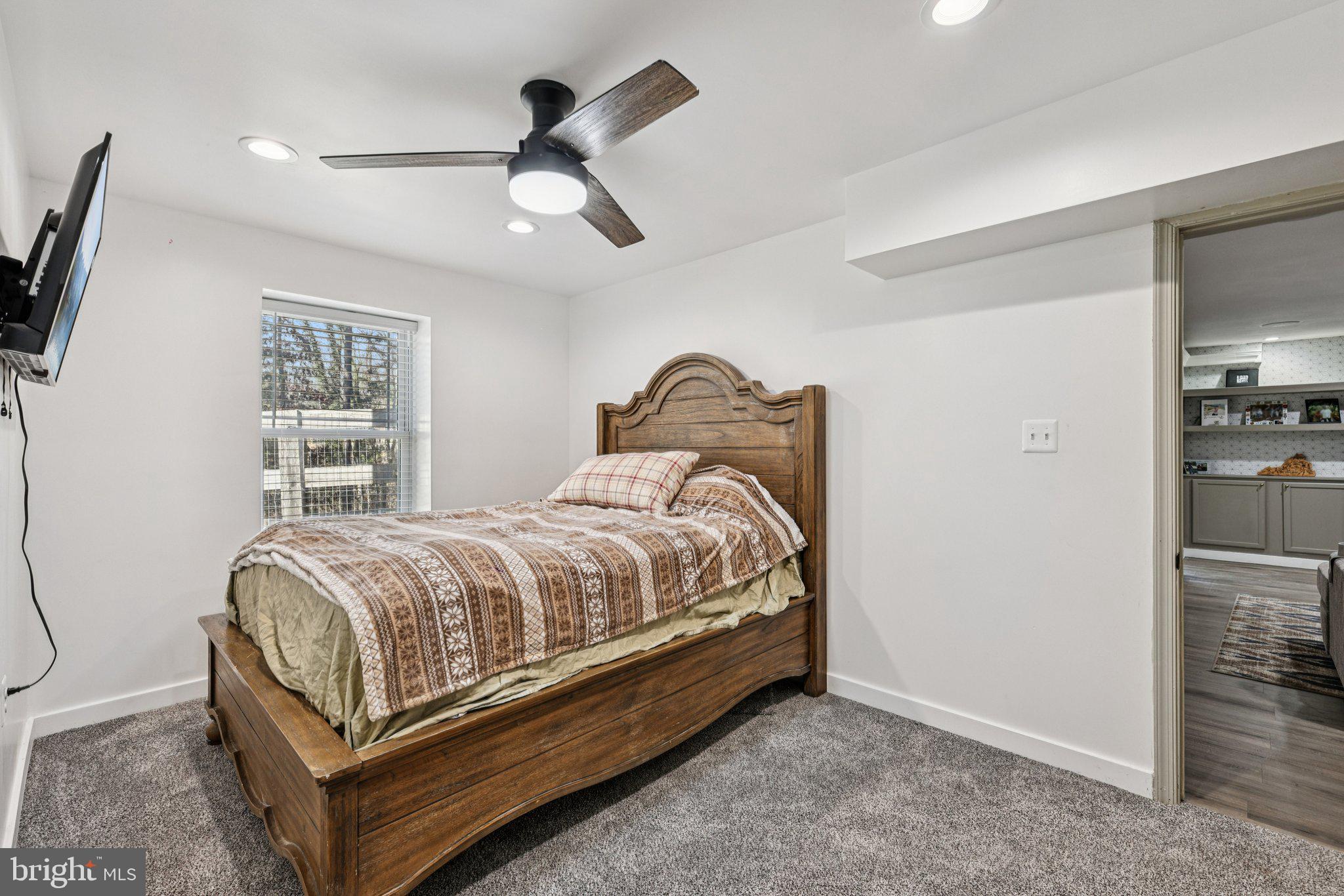 MINERAL SPRINGS - Residential