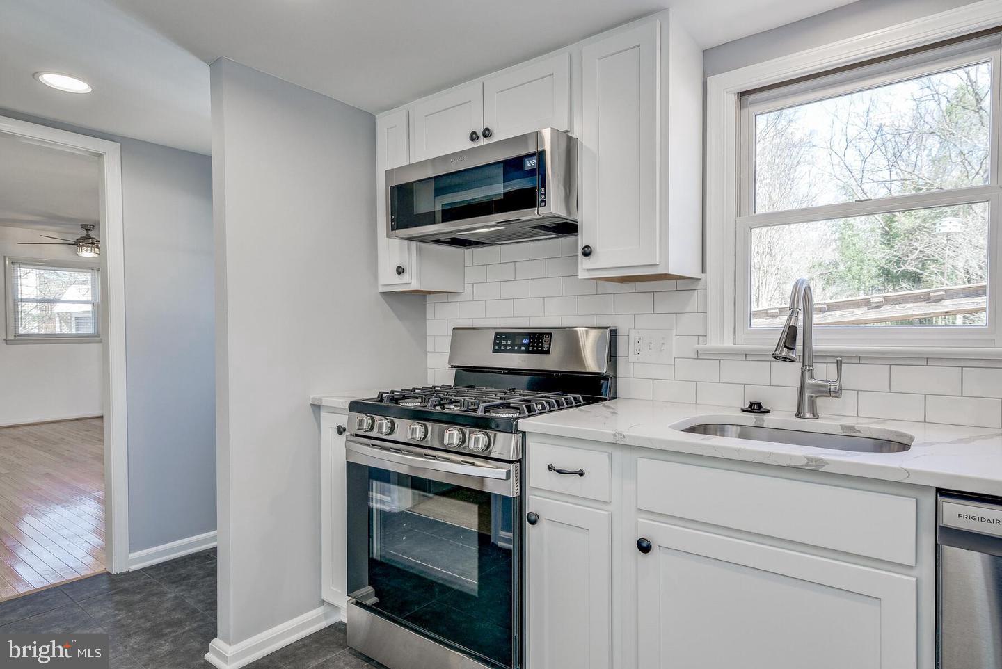 RIVERDALE PARK - Residential Lease