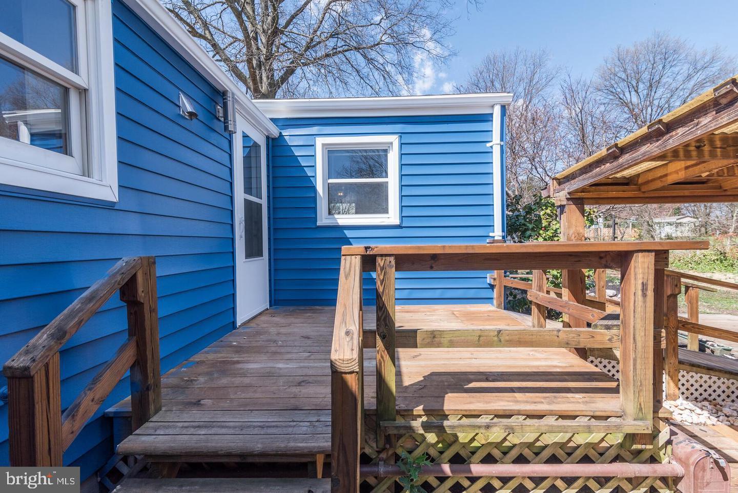 RIVERDALE PARK - Residential Lease